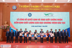 Lễ Công bố Quyết định và Trao Giấy chứng nhận Kiểm định chất lượng giáo dục 06 chương trình đào tạo Thạc sĩ