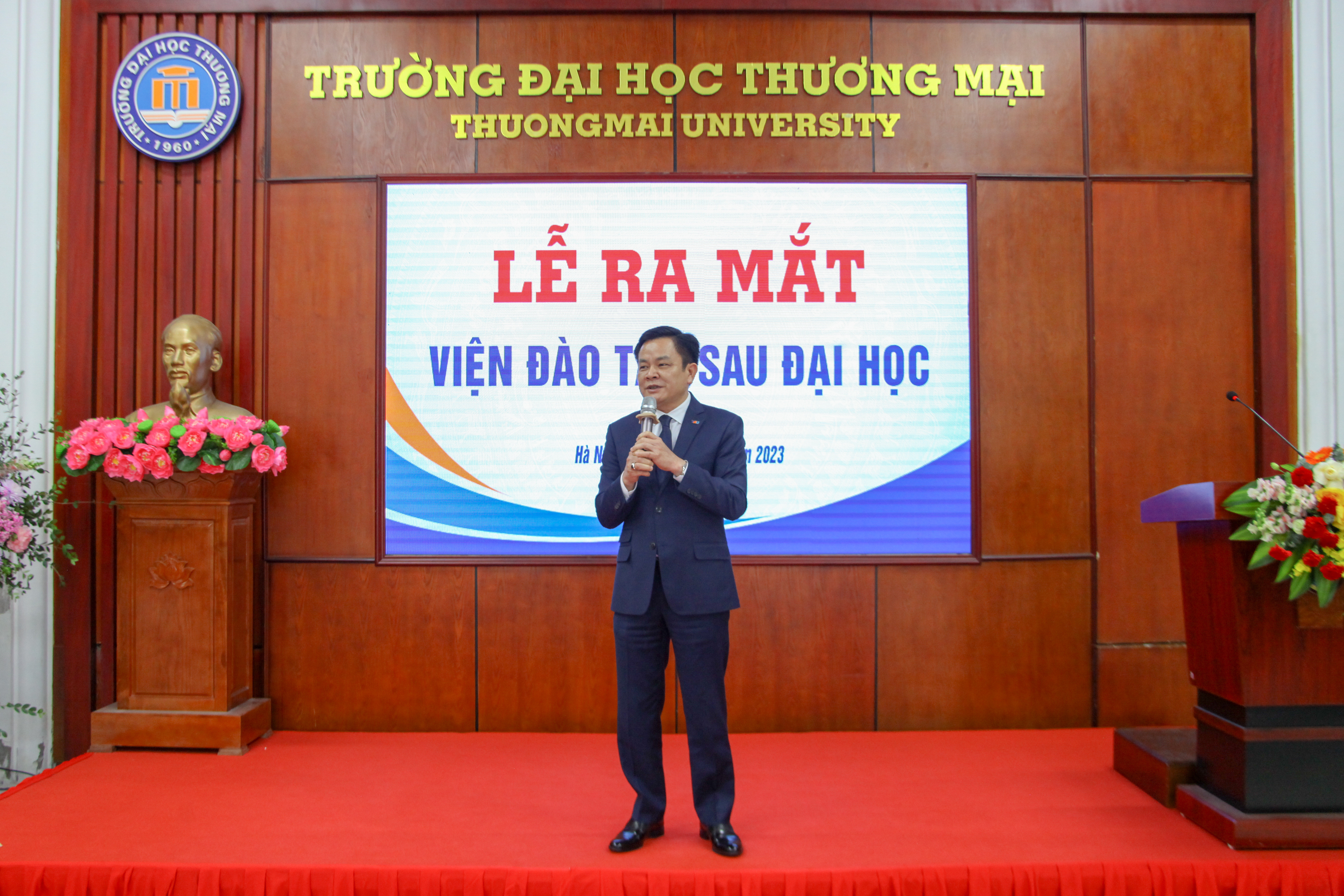 Hình ảnh Trong Hội trường H3-Lễ ra mắt Viện Đào tạo Sau đại học