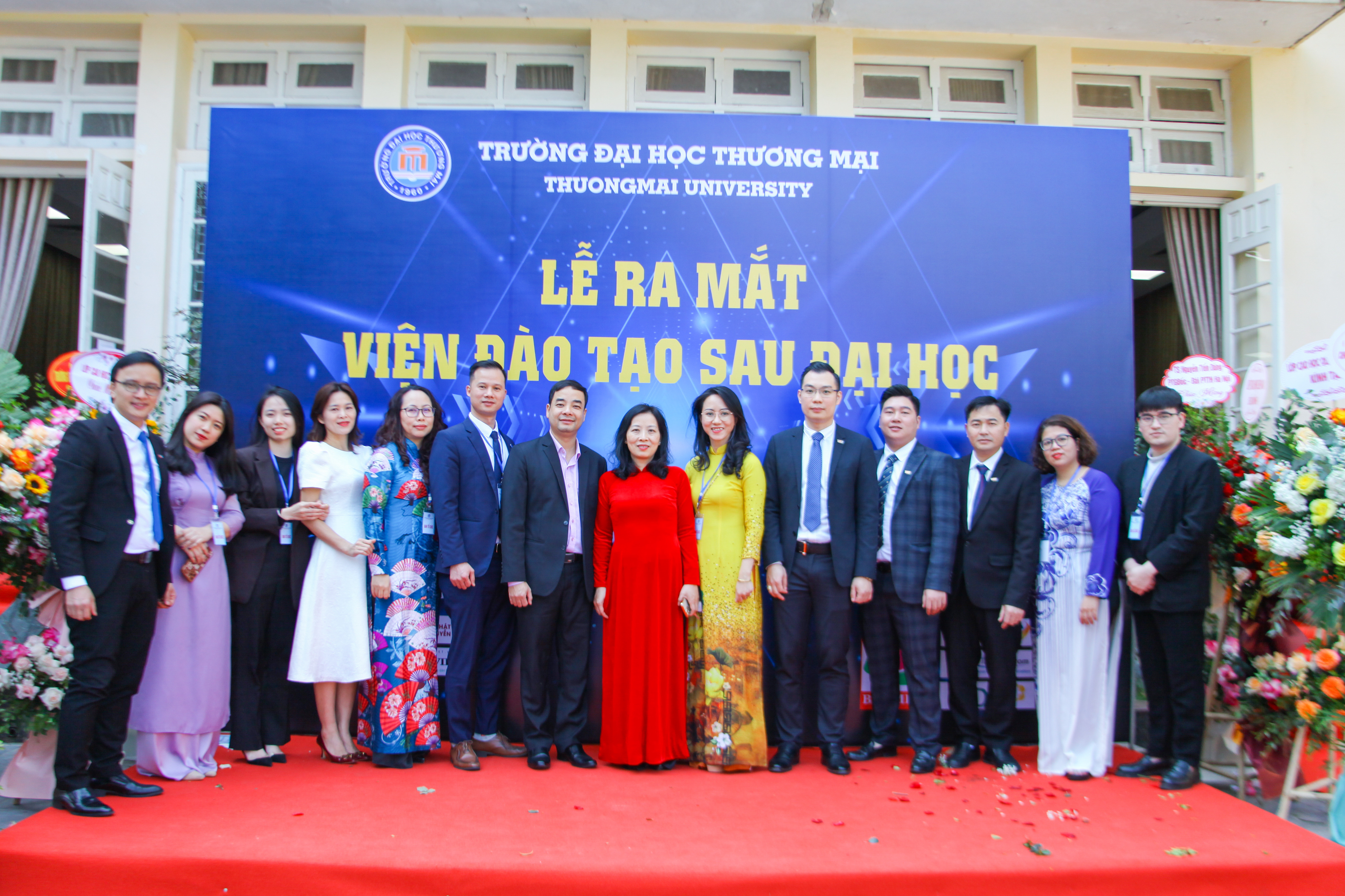 Hình ảnh Trong Hội trường H3-Lễ ra mắt Viện Đào tạo Sau đại học