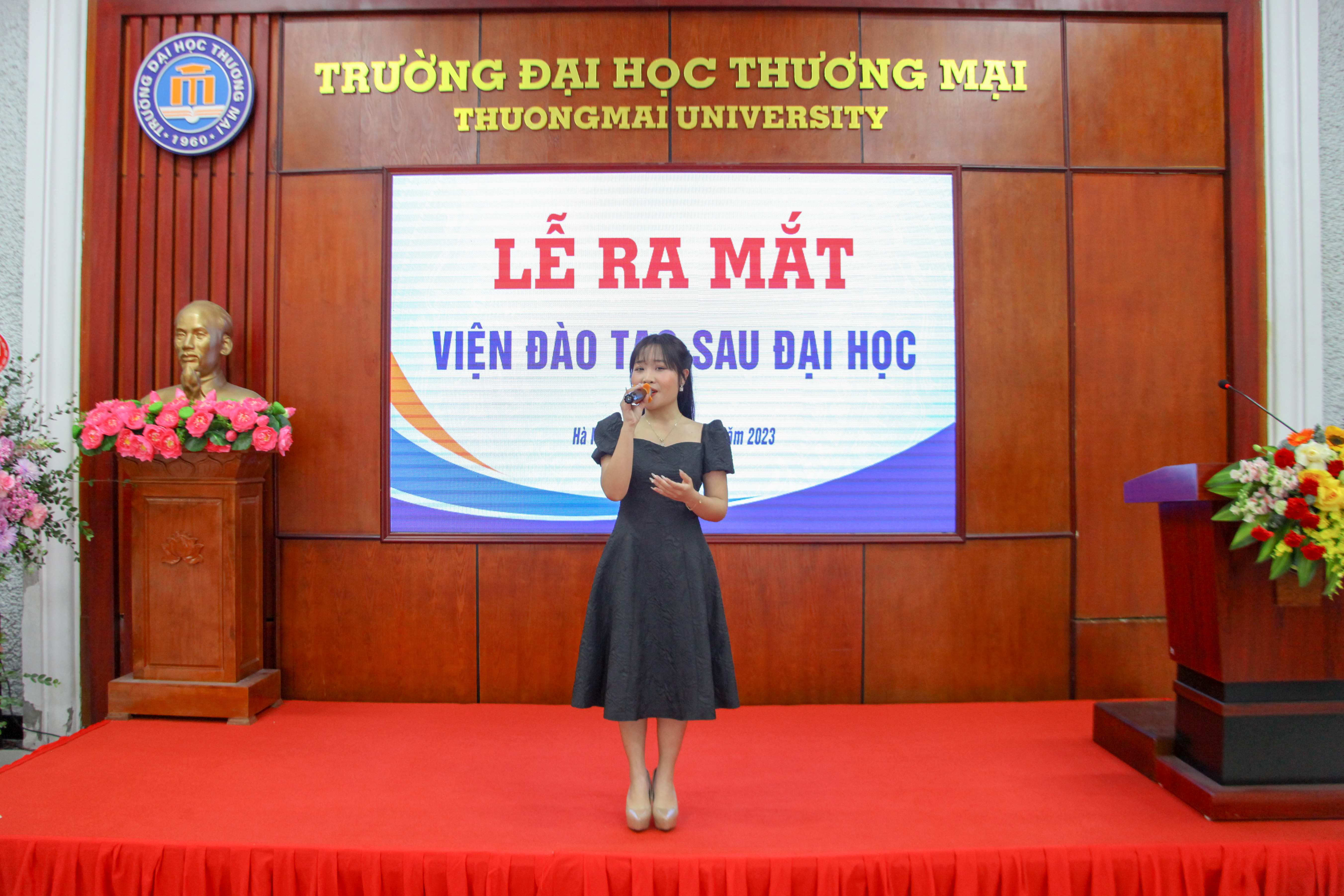 Hình ảnh Trong Hội trường H3-Lễ ra mắt Viện Đào tạo Sau đại học