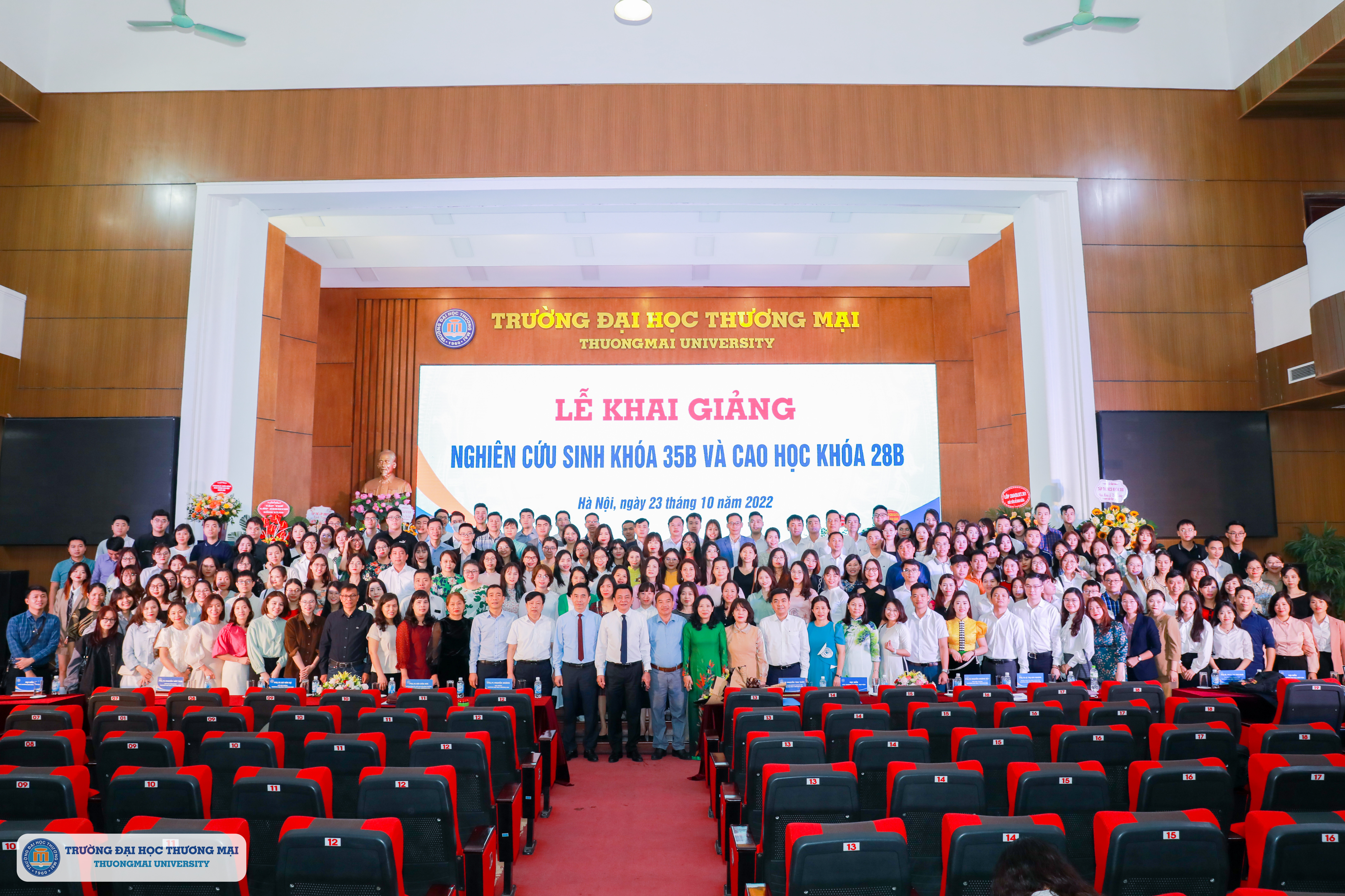 Hình ảnh Lễ Khai giảng Cao học khóa 28B và Nghiên cứu sinh 35B